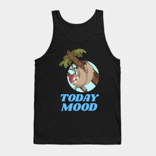 Funny Lazy Sloth design for lazy or sleepy days. Tank Top